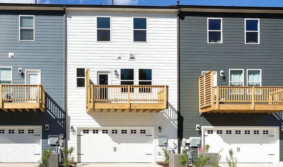 Townhouse for rent at 430 Rowe Way, Knightdale, NC 27545