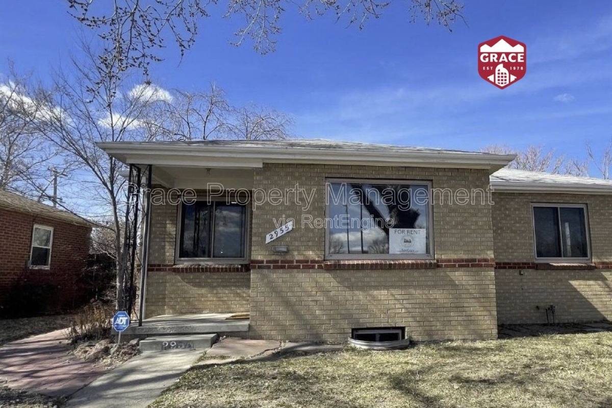 House for rent at 2955 Quebec St, Denver, CO 80216
