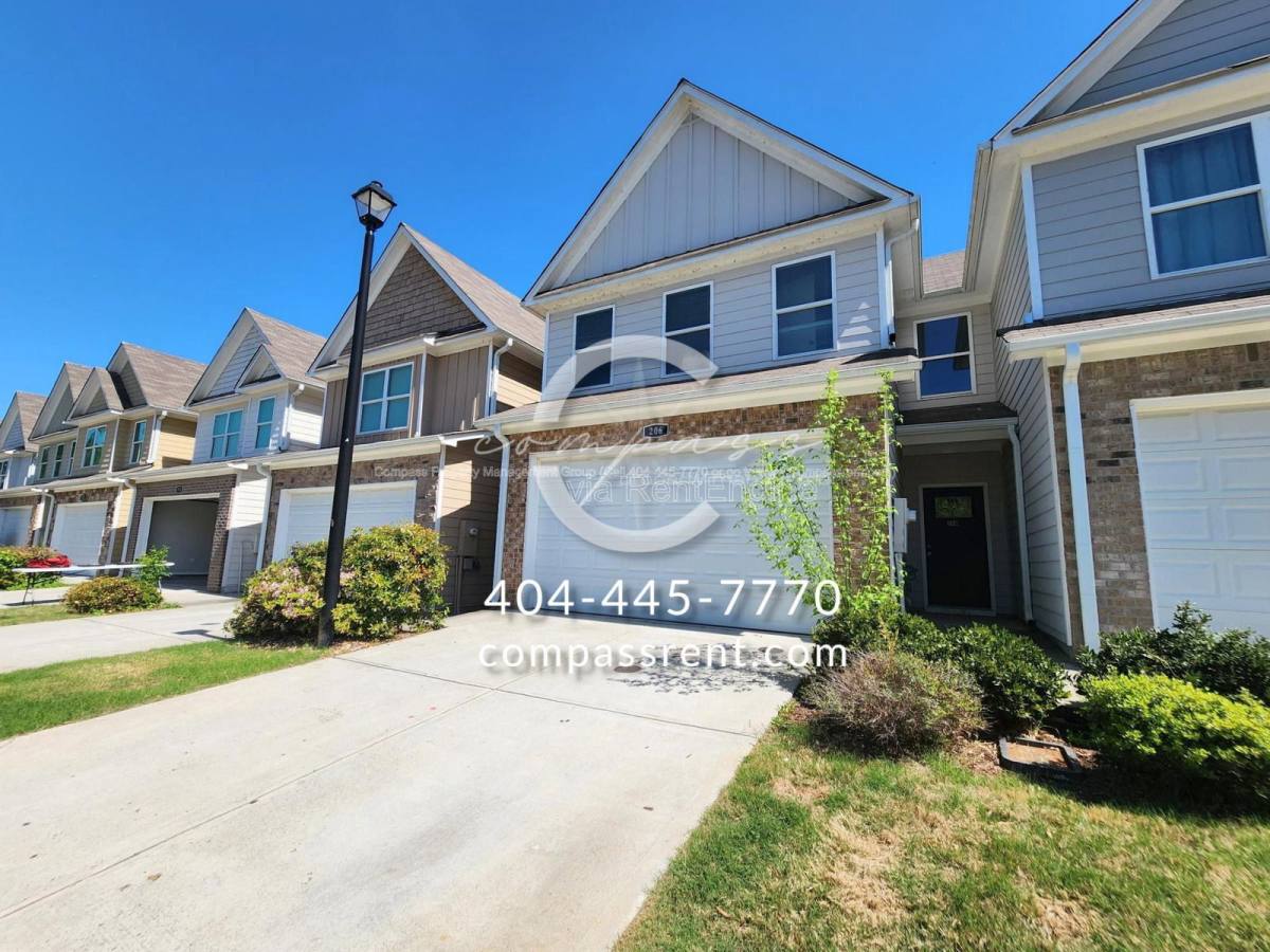 Townhouse for rent at 206 Lyndon Way NW, Cartersville, GA 30121