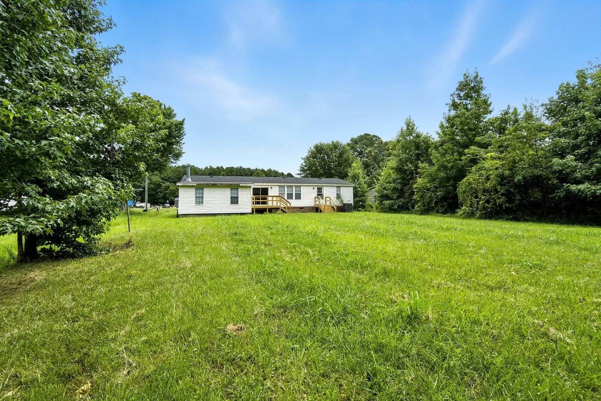 House for rent at 1168B Northside Rd, Elizabeth City, NC 27909