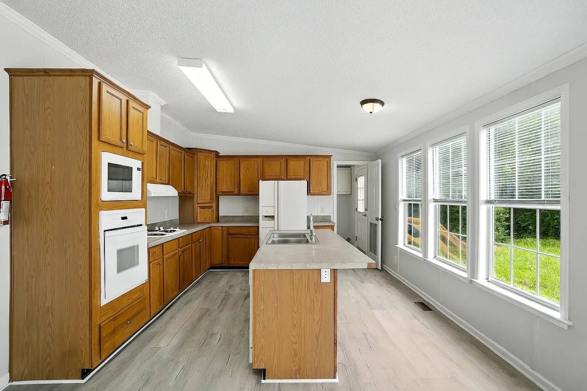 House for rent at 1168B Northside Rd, Elizabeth City, NC 27909