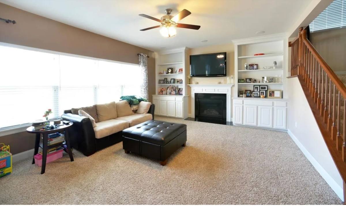 House for rent at 1425 Red Oak Plantation Dr, Ballwin, MO 63021