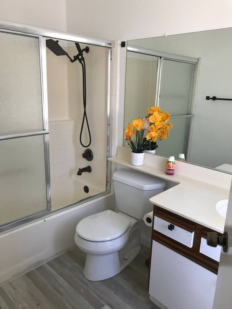 Townhouse for rent at 11377 Osborne Place, Sylmar, CA 91342