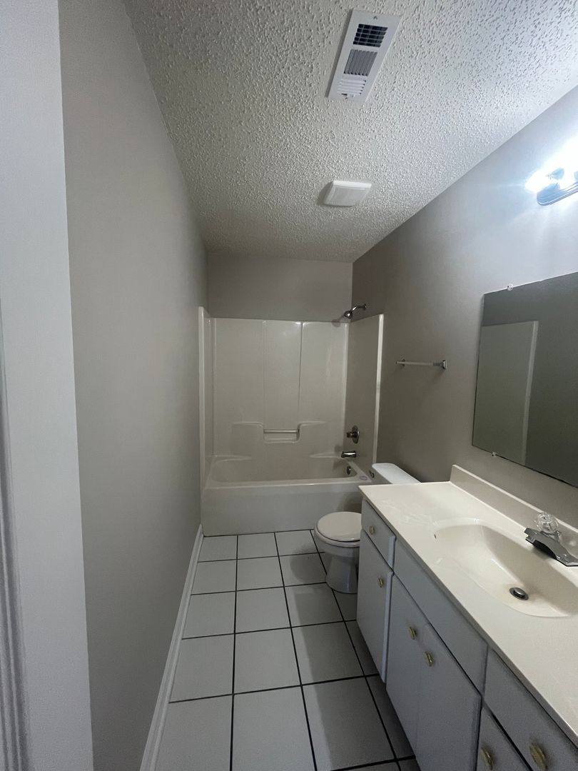 House for rent at 490 Bernice Snow Rd, Greer, SC 29651