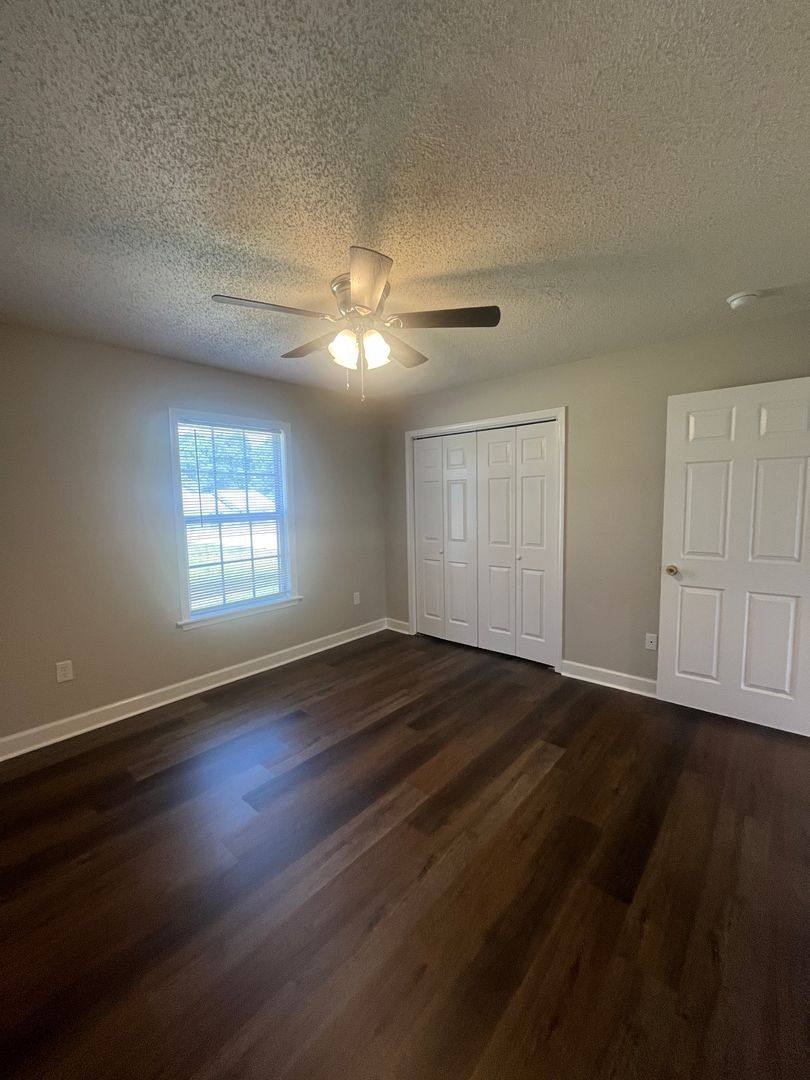 House for rent at 490 Bernice Snow Rd, Greer, SC 29651