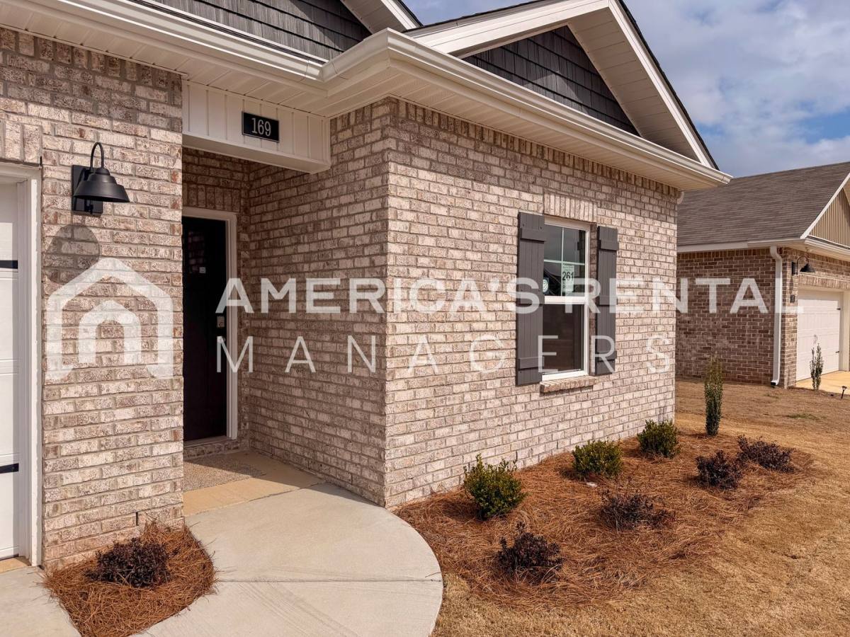 House for rent at 169 Keller Dr, Hazel Green, AL 35750