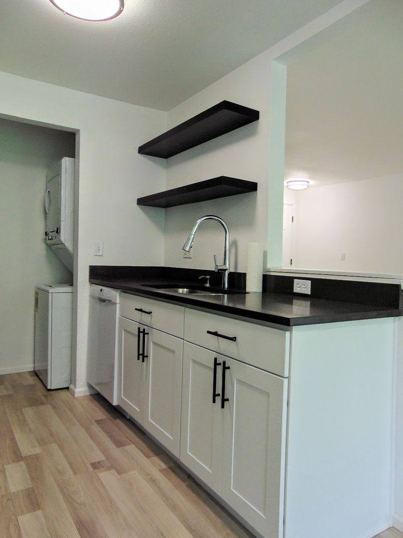 Condo for rent at 2020 Grant Ave S, Renton, WA 98055