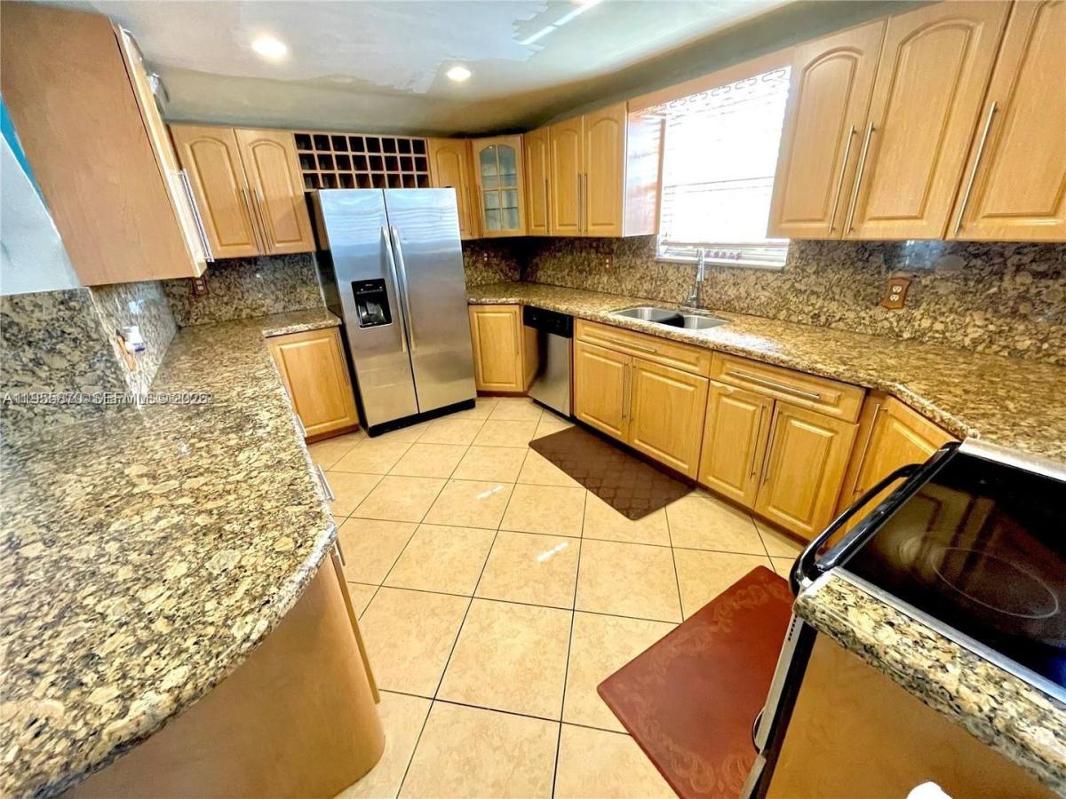 House for rent at 7150 Coolidge St No, Hollywood, FL 33024