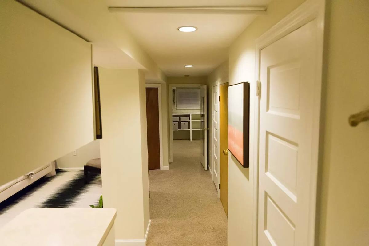 Apartment for rent at 1935 38th St NW, Washington, DC 20007