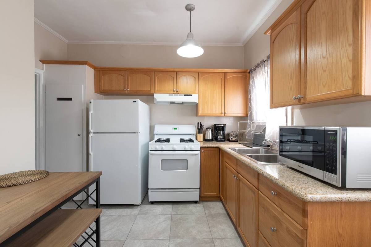 Apartment for rent at 77 W Glenarm St #79, Pasadena, CA 91105