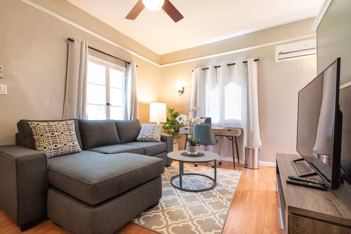 Apartment for rent at 77 W Glenarm St #79, Pasadena, CA 91105