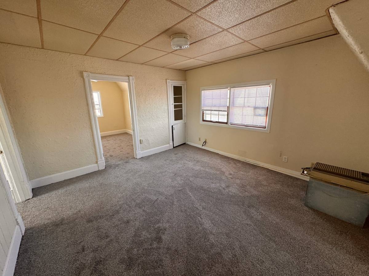 Apartment for rent at 1219 Milwaukee Ave #4, South Milwaukee, WI 53172