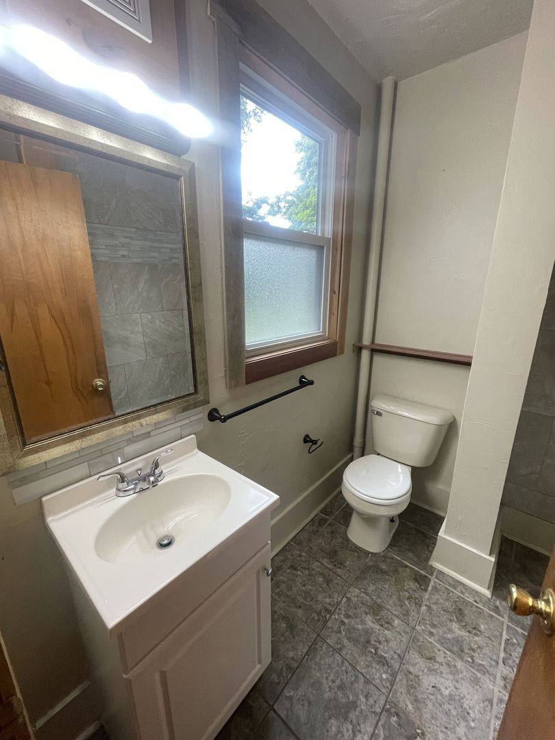 Apartment for rent at 637 Franklin St, Oshkosh, WI 54901
