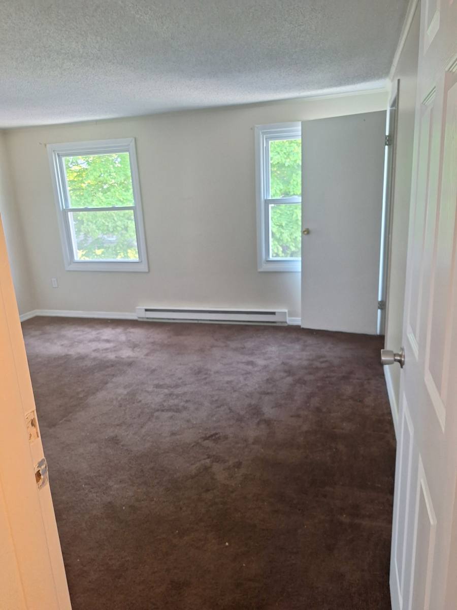 Townhouse for rent at 101 Cleveland St, New Bedford, MA 02744