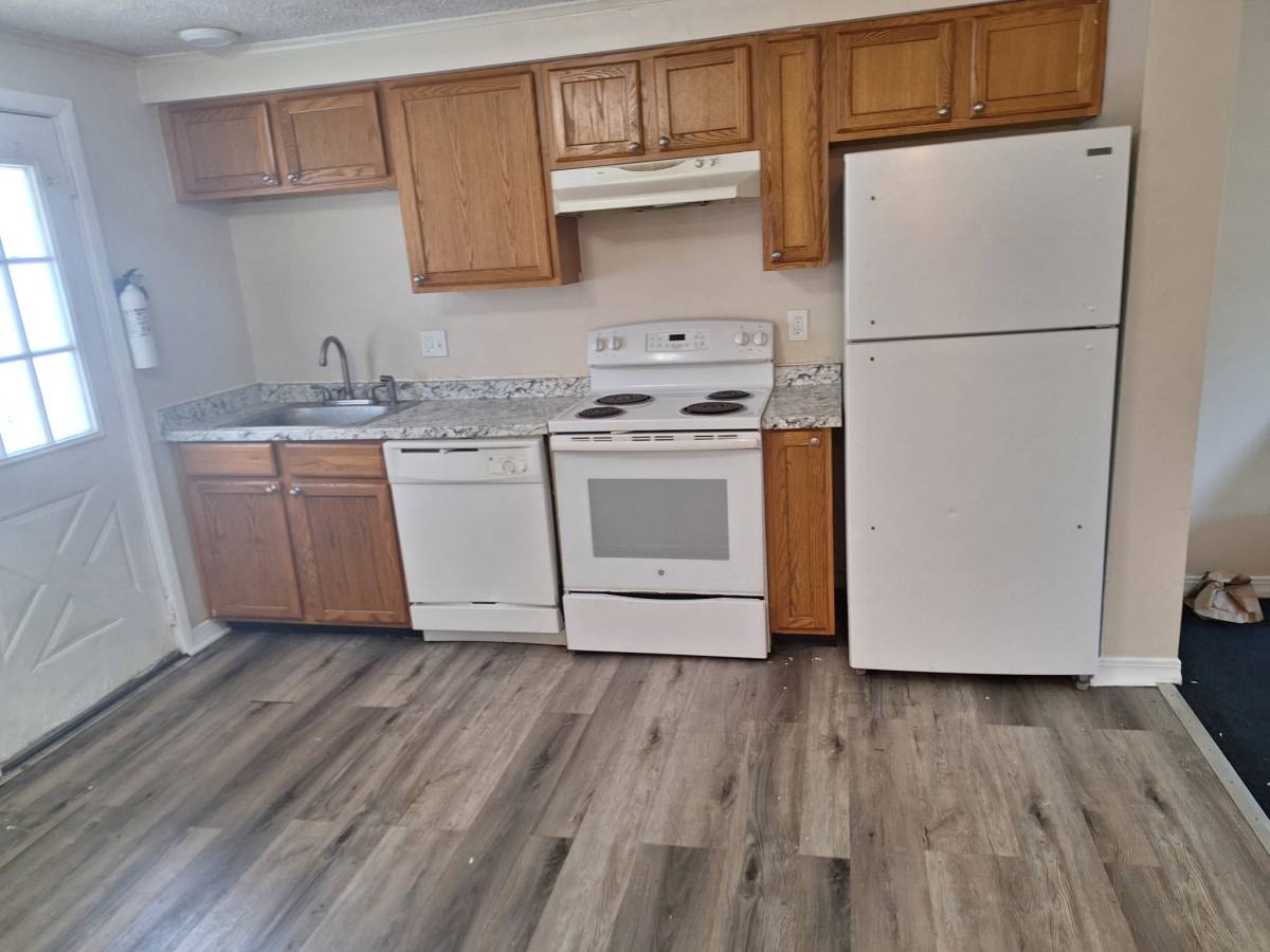 Townhouse for rent at 101 Cleveland St, New Bedford, MA 02744