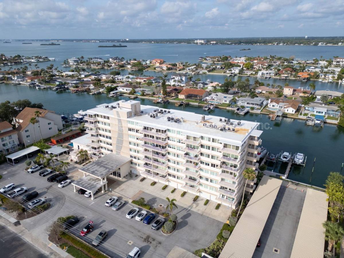 Apartment for rent at 223 Island Way #7F, Clearwater Beach, FL 33767