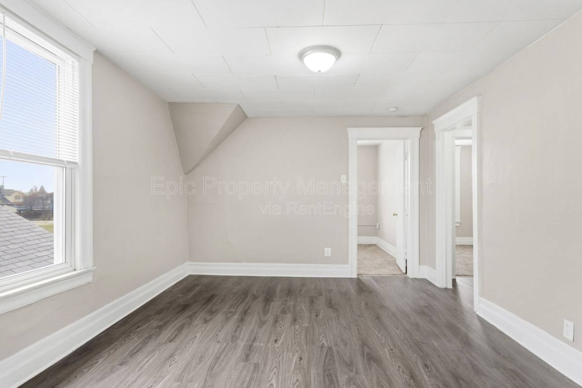 Apartment for rent at 332 Goddard Rd, Wyandotte, MI 48192