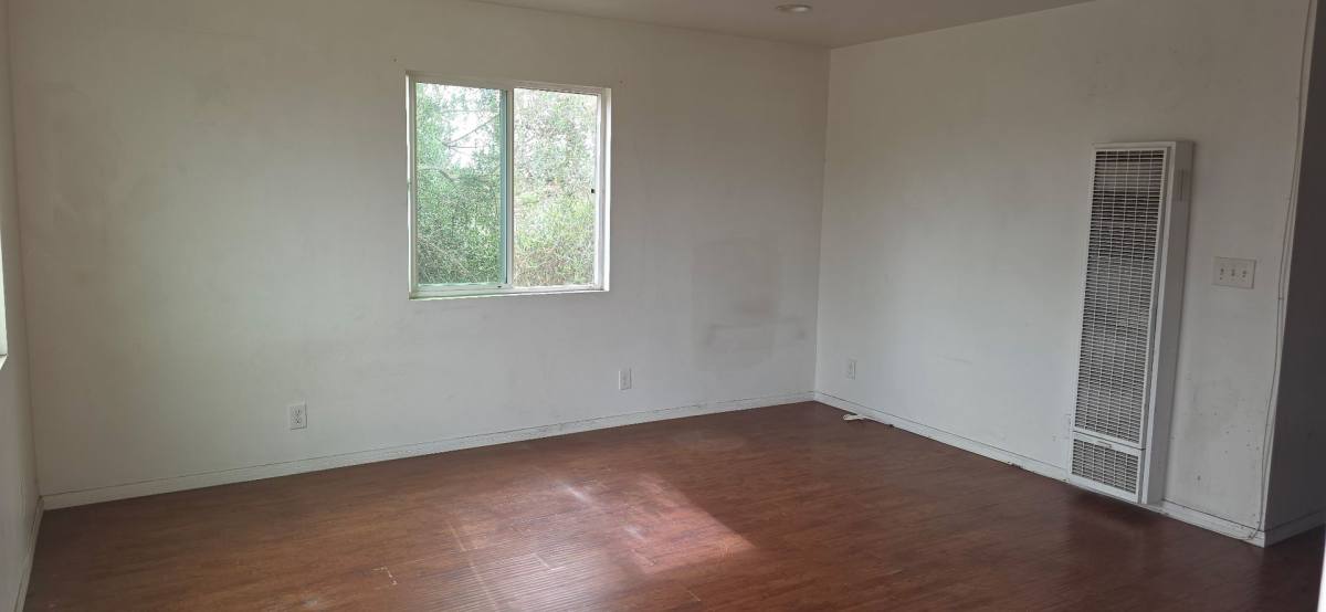 Apartment for rent at 1120 W 93rd St, Los Angeles, CA 90044