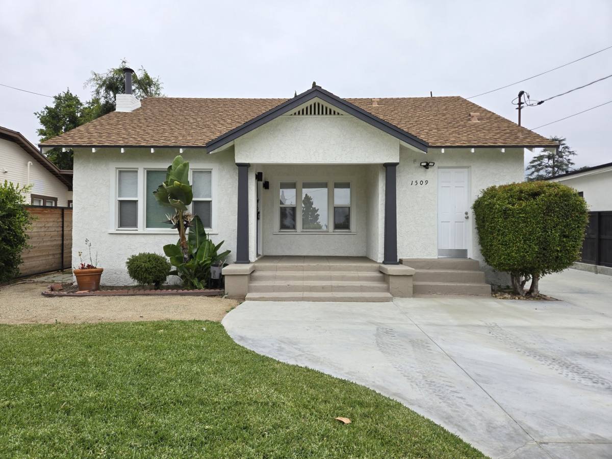House for rent at 1509 E Elizabeth St, Pasadena, CA 91104