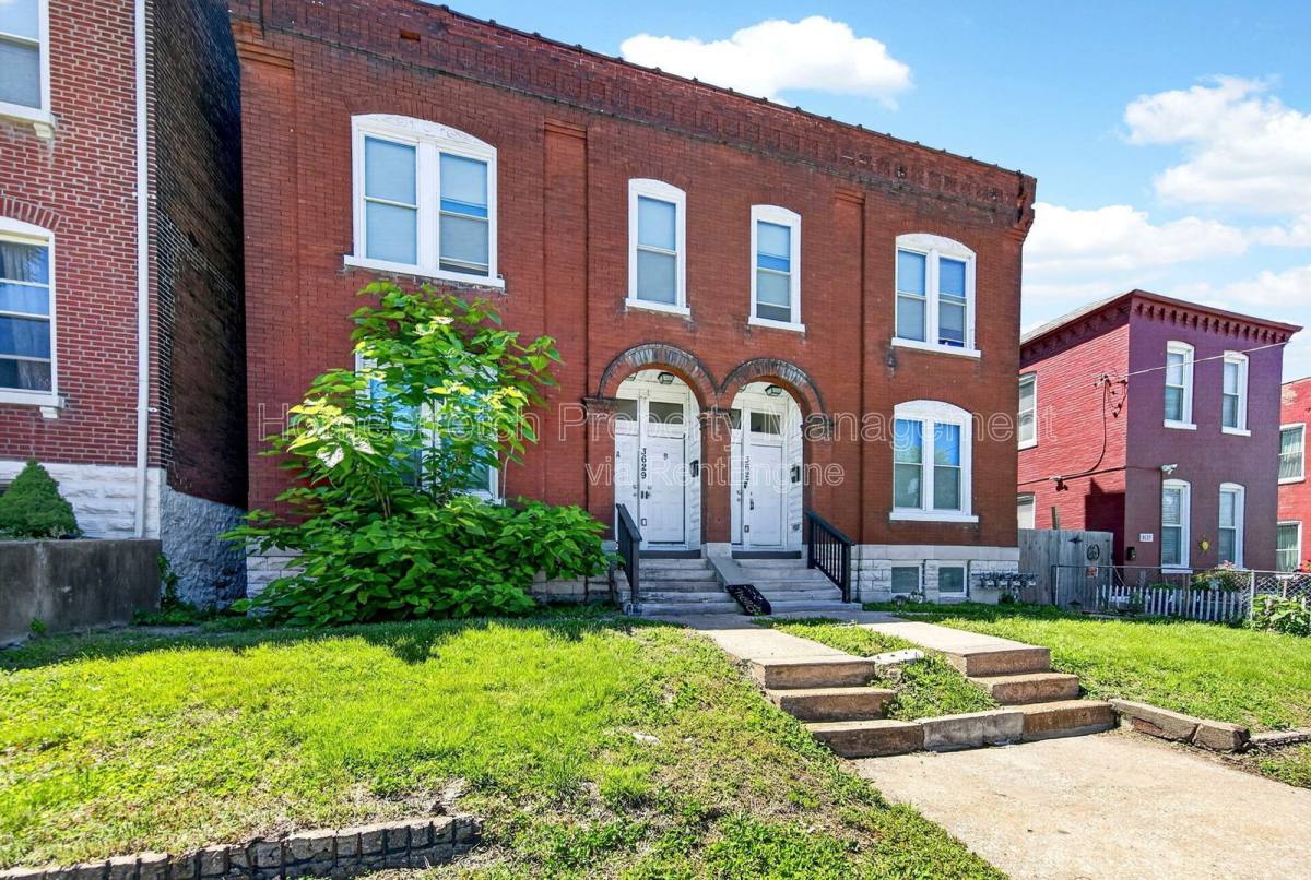 Apartment for rent at 3627 Missouri Ave #A, Saint Louis, MO 63118
