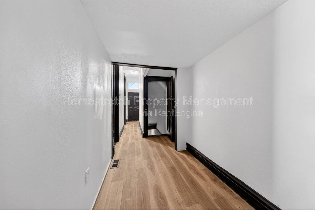 Apartment for rent at 3627 Missouri Ave #A, Saint Louis, MO 63118