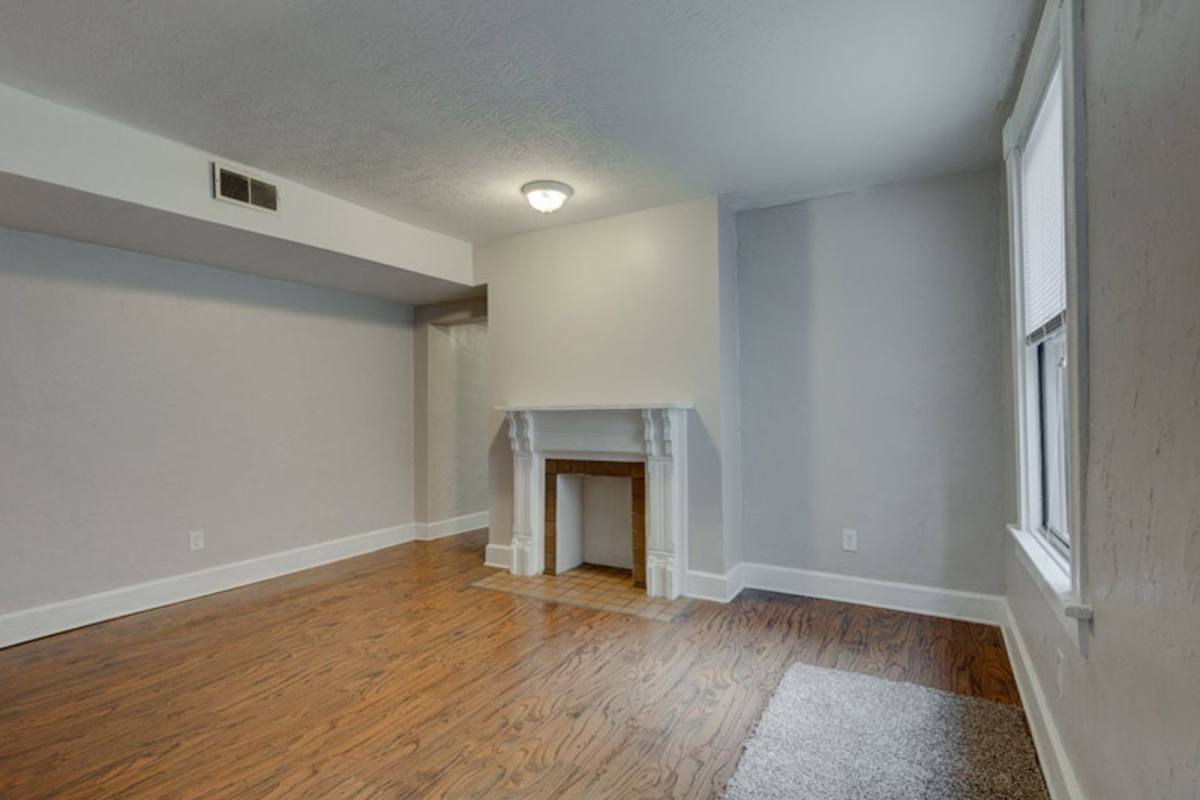 Apartment for rent at 434 Elizabeth St #2, Cincinnati, OH 45203