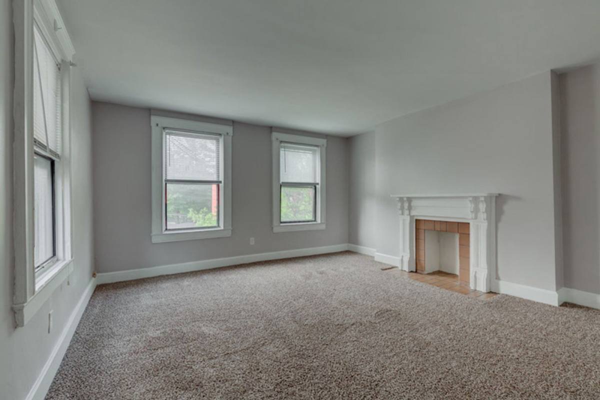 Apartment for rent at 434 Elizabeth St #2, Cincinnati, OH 45203