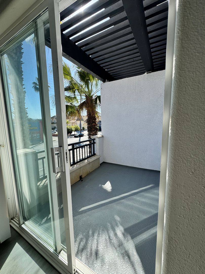 Apartment for rent at 730-734 Broadway, Chula Vista, CA 91910