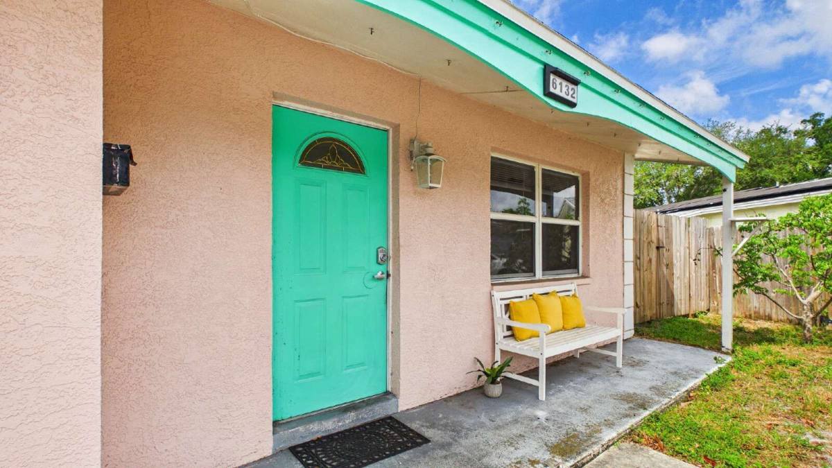 House for rent at 6132 100th Circle, Pinellas Park, FL 33782