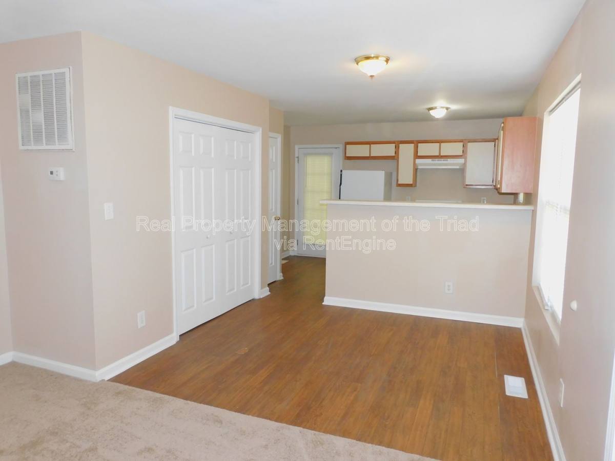 House for rent at 909 Beaumont Ave, Greensboro, NC 27401