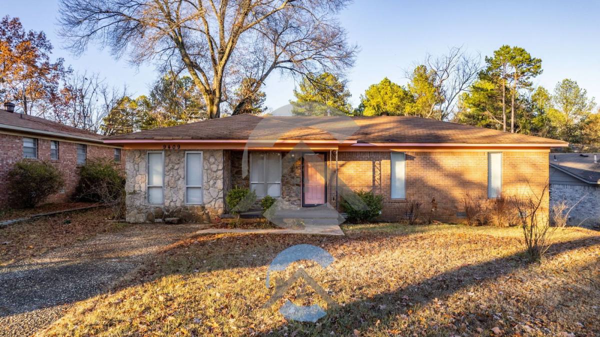 House for rent at 9409 Cerelle Dr, Little Rock, AR 72205