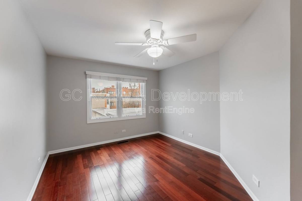 Apartment for rent at 5424 S Ellis Ave #A, Chicago, IL 60615
