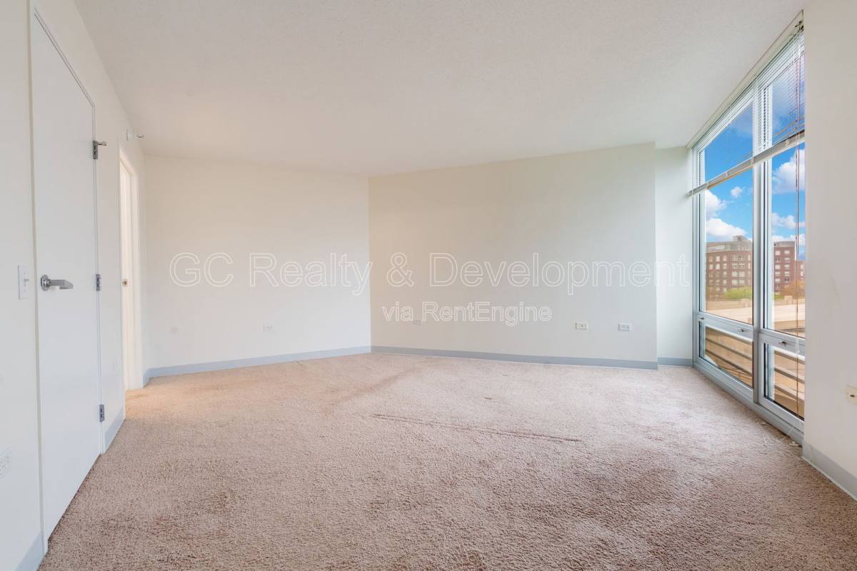 Condo for rent at 1720 Maple Ave #820, Evanston, IL 60201