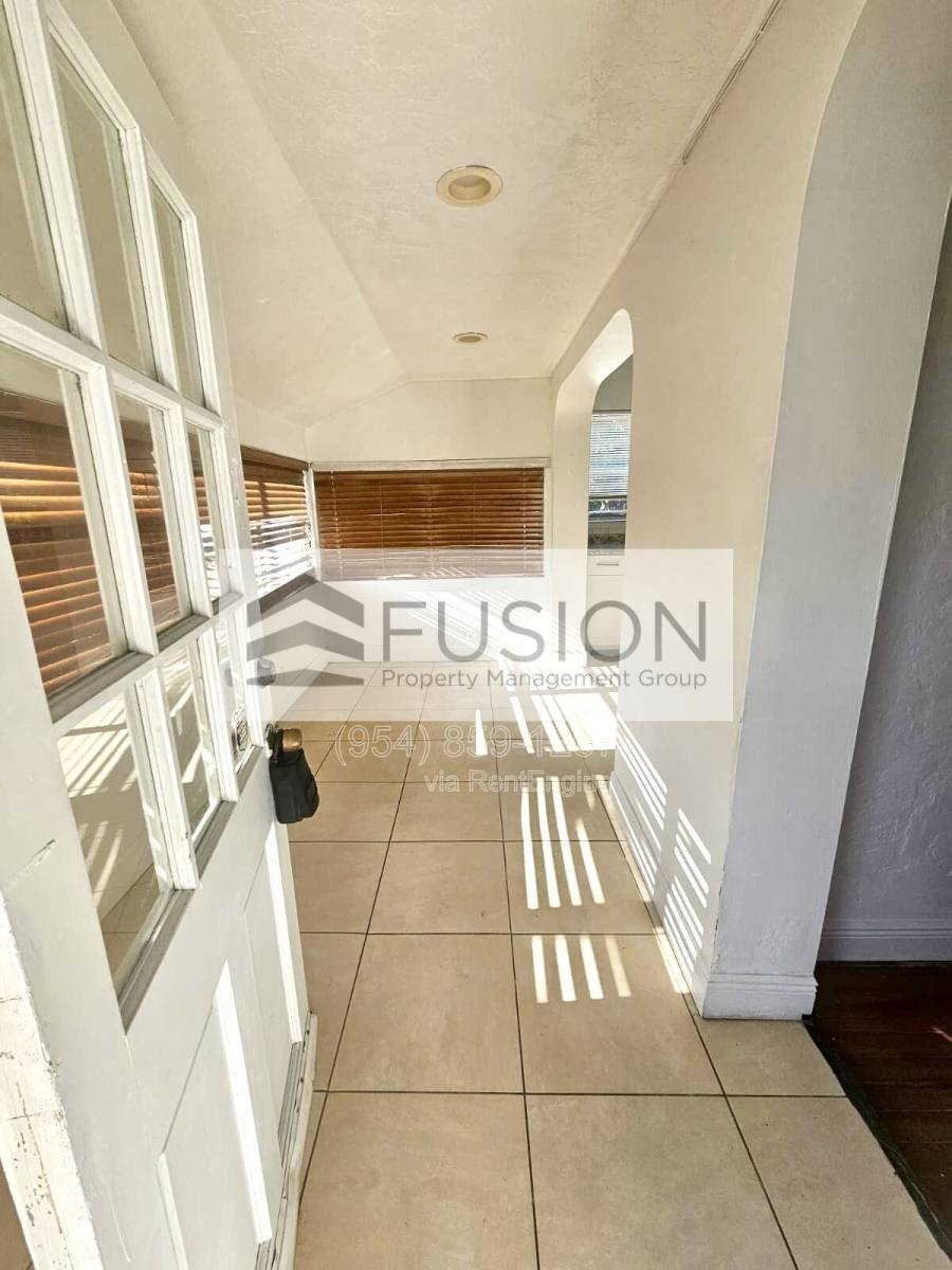 Apartment for rent at 708 NE 4th St, Hallandale, FL 33009