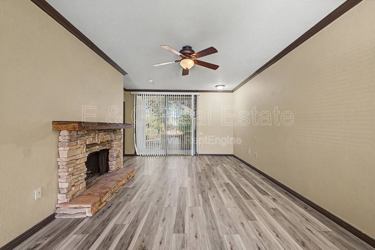Condo for rent at 750 E Northern Ave #1048, Phoenix, AZ 85020