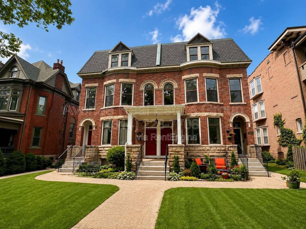 Apartment for rent at 4366 W Pine Blvd #B, Saint Louis, MO 63108