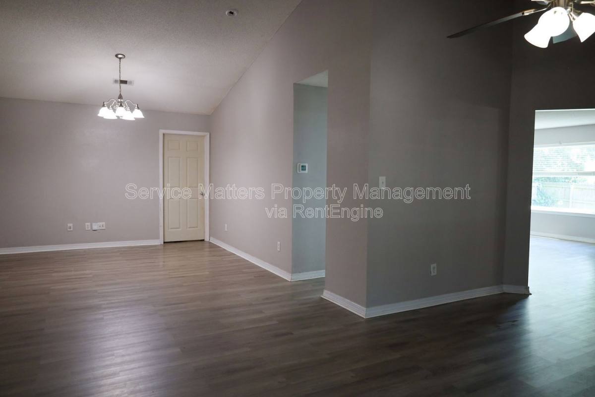 House for rent at 5079 Cocoa Dr, Pensacola, FL 32526