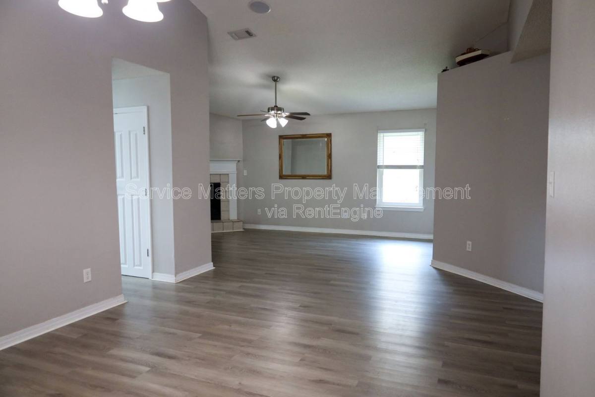 House for rent at 5079 Cocoa Dr, Pensacola, FL 32526