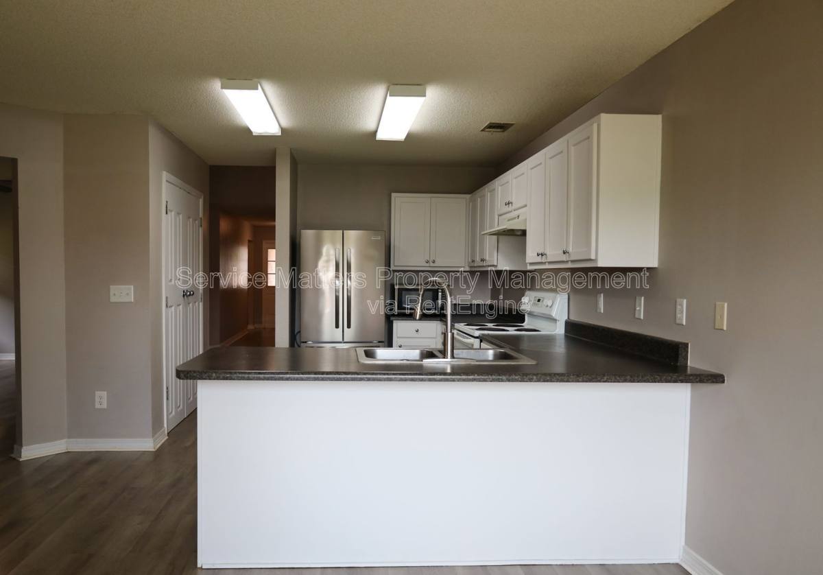 House for rent at 5079 Cocoa Dr, Pensacola, FL 32526