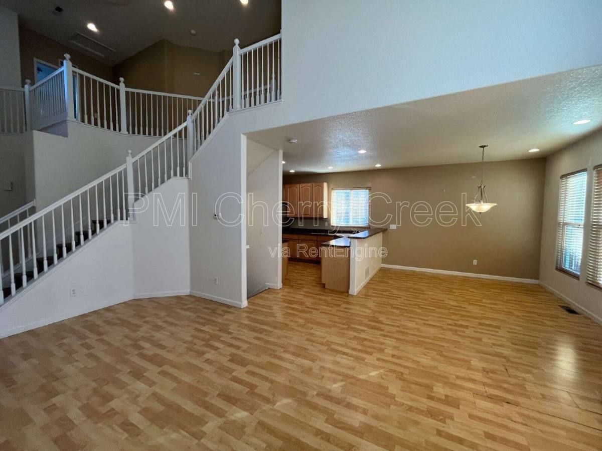 Townhouse for rent at 5271 Canyon View Dr, Castle Rock, CO 80104