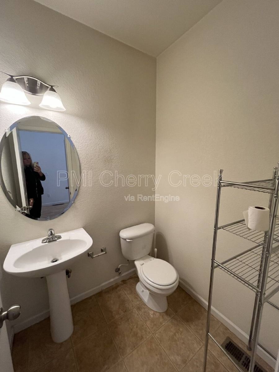 Townhouse for rent at 5271 Canyon View Dr, Castle Rock, CO 80104