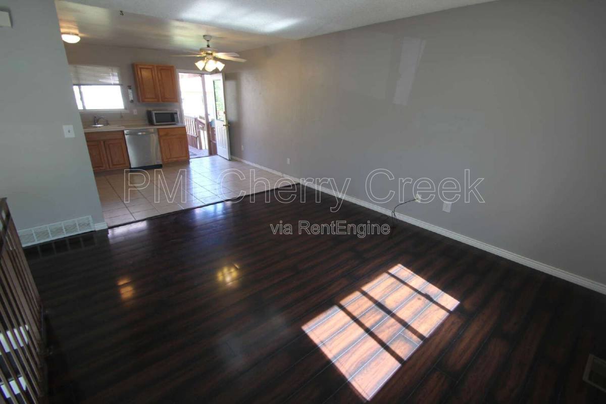 House for rent at 1875 S Ivory Court, Aurora, CO 80017
