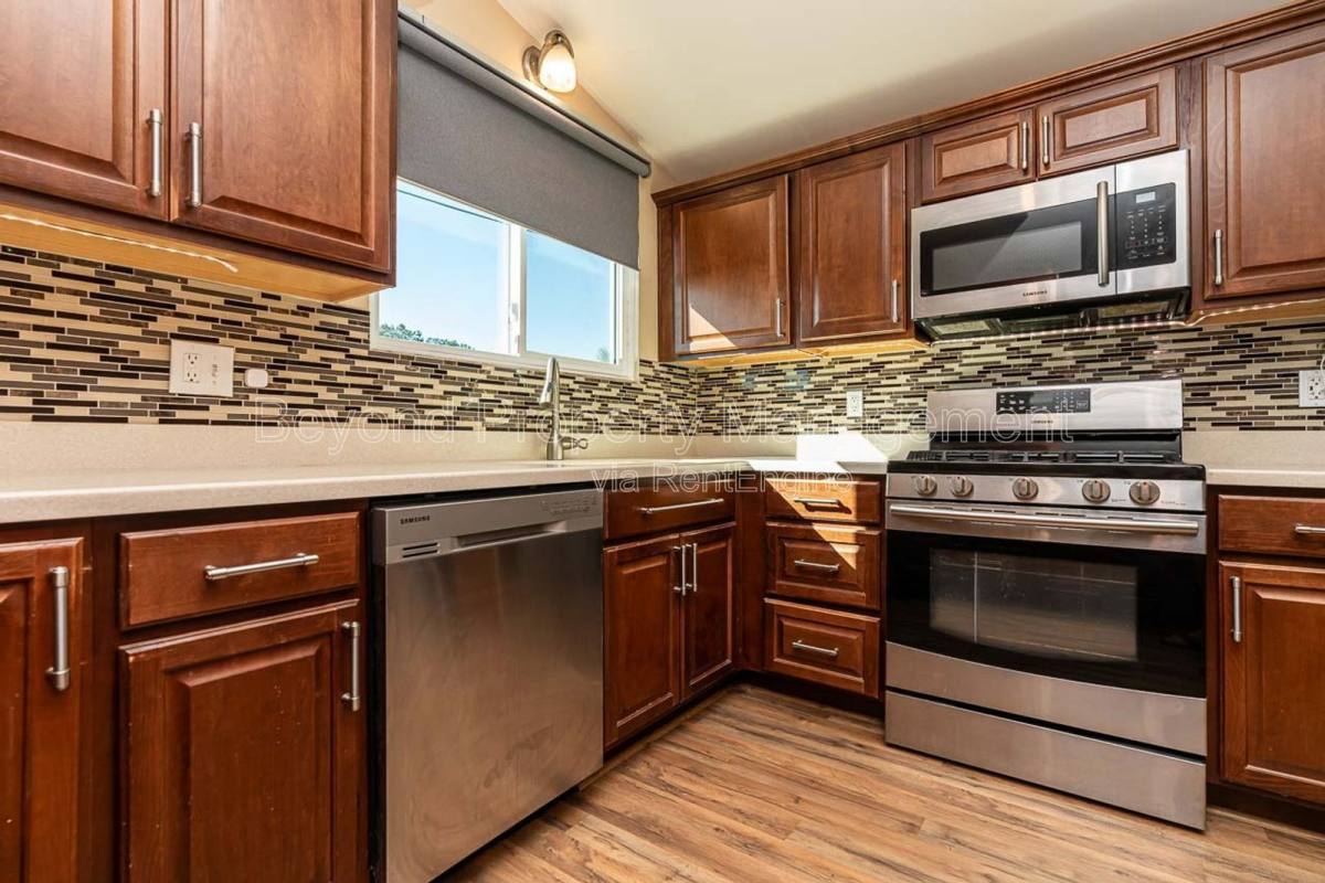 House for rent at 3443 Lockwood Dr, San Diego, CA 92123
