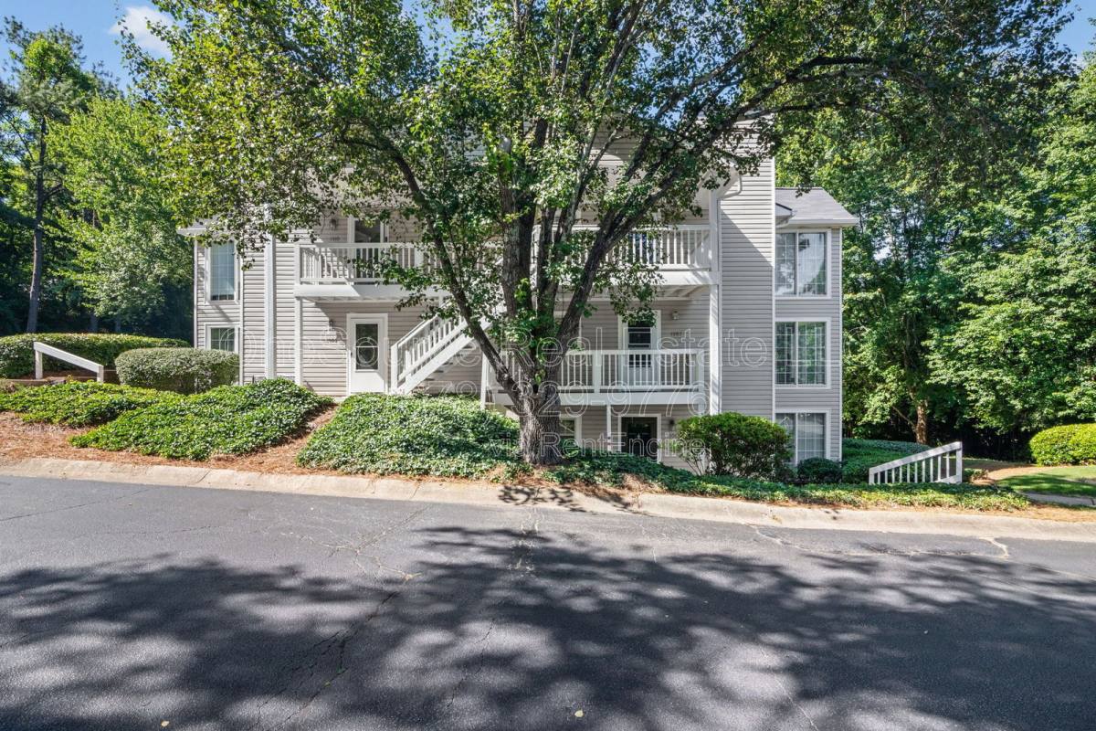 Townhouse for rent at 1907 Countryside Place, Smyrna, GA 30080