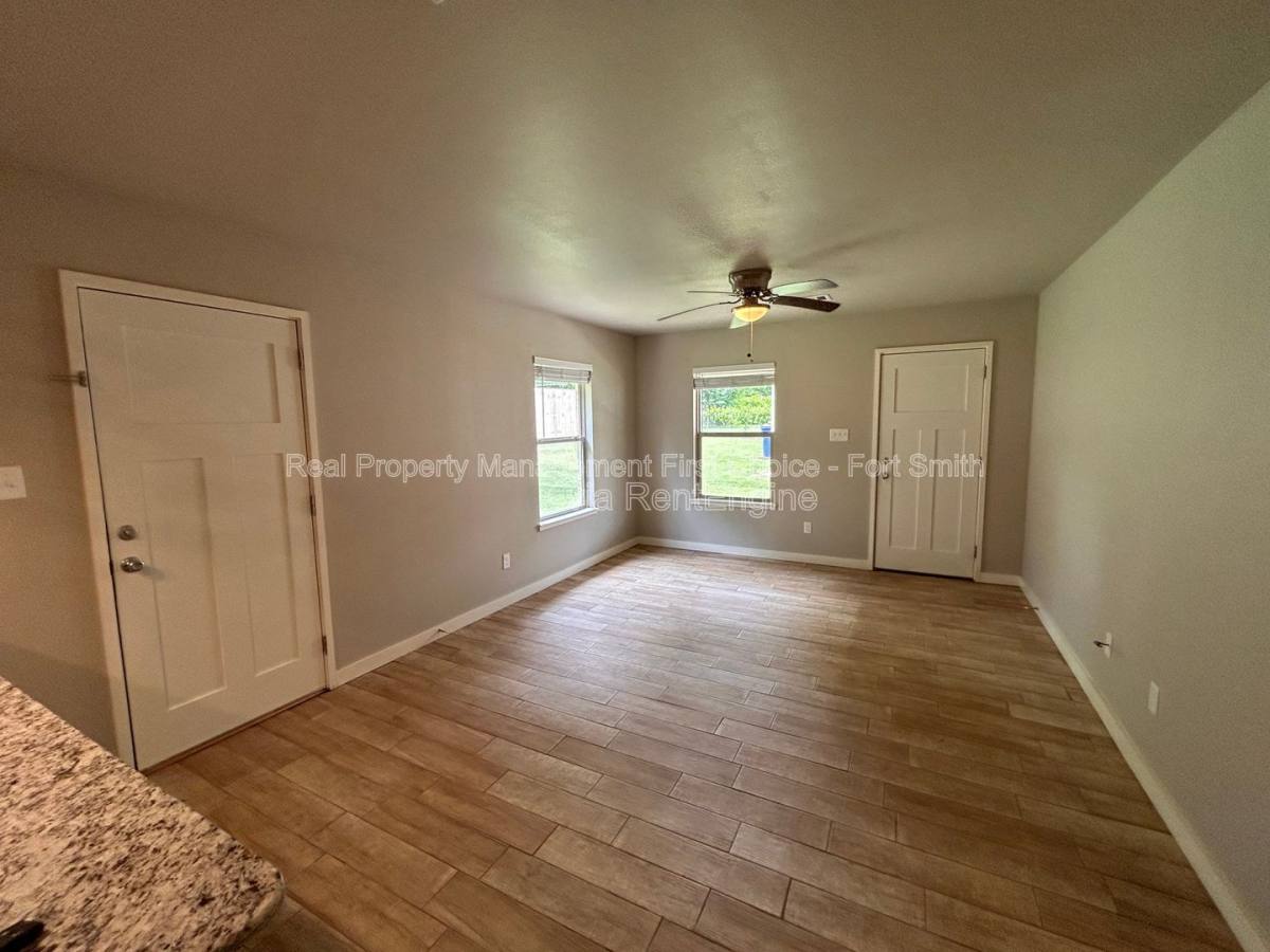Apartment for rent at 1612 S P St #B, Fort Smith, AR 72901