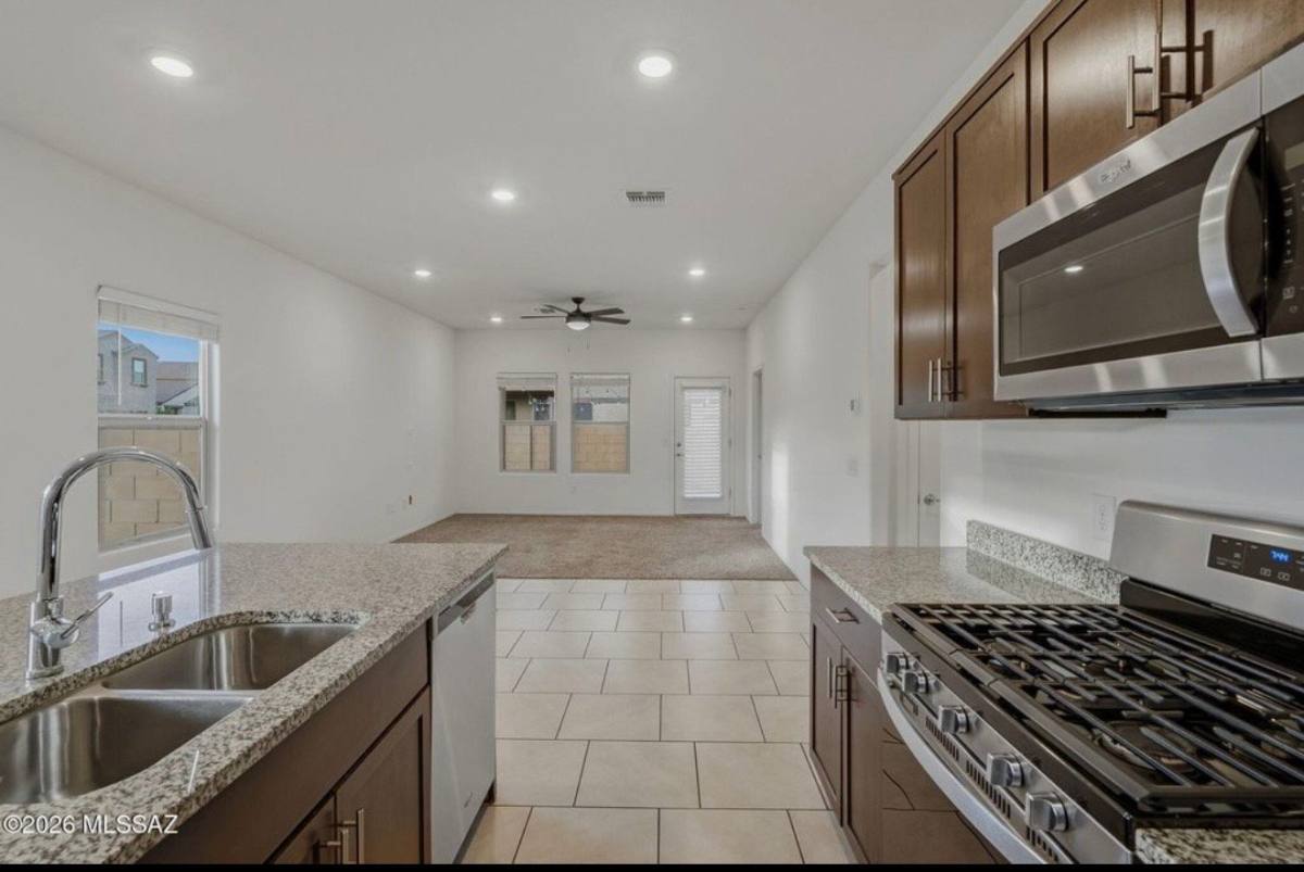 House for rent at 2557 E Calle Joya De Ventura, Tucson, AZ 85706