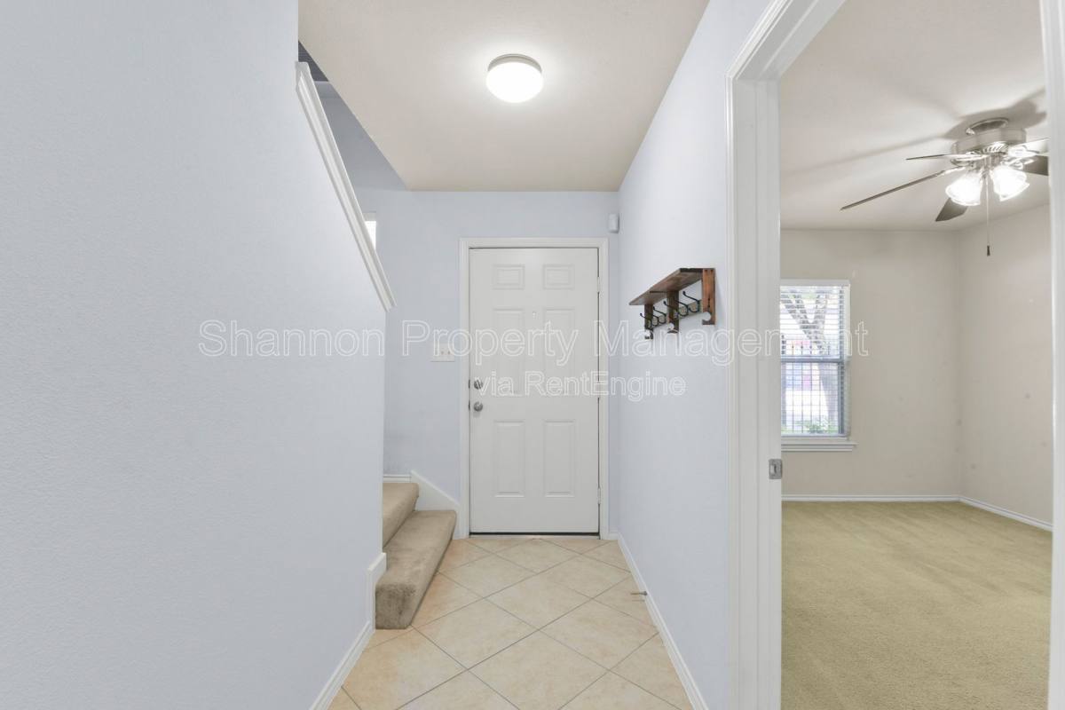 House for rent at 2711 Polk St, Houston, TX 77003