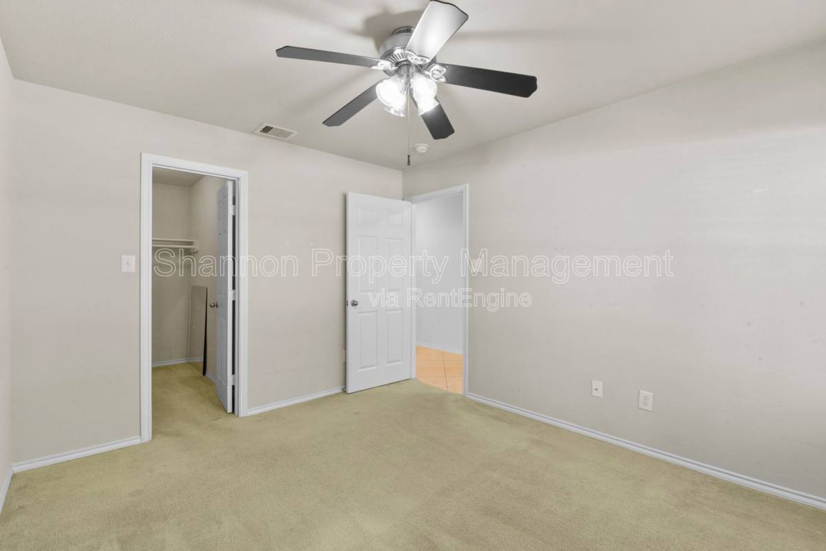 House for rent at 2711 Polk St, Houston, TX 77003