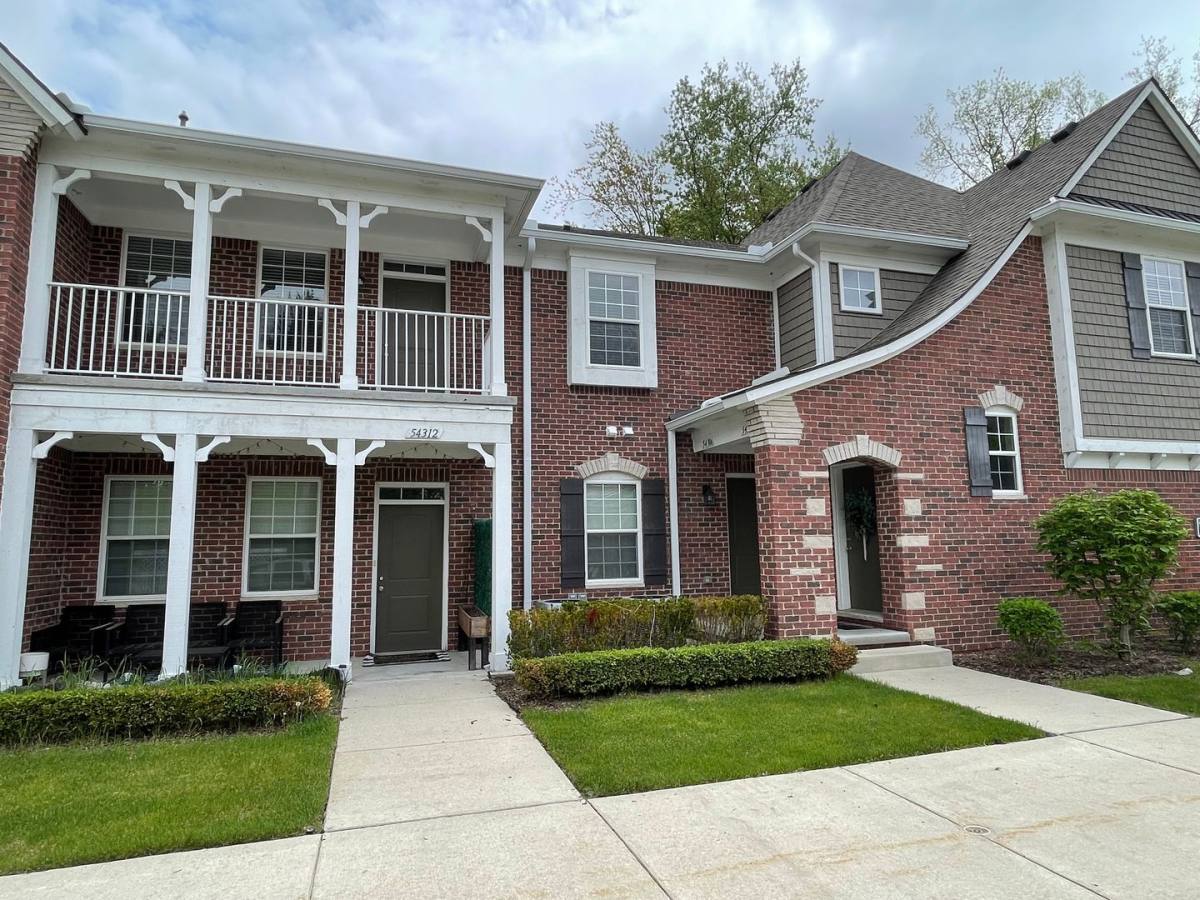 Apartment for rent at 8596 Grove, Utica, MI 48316