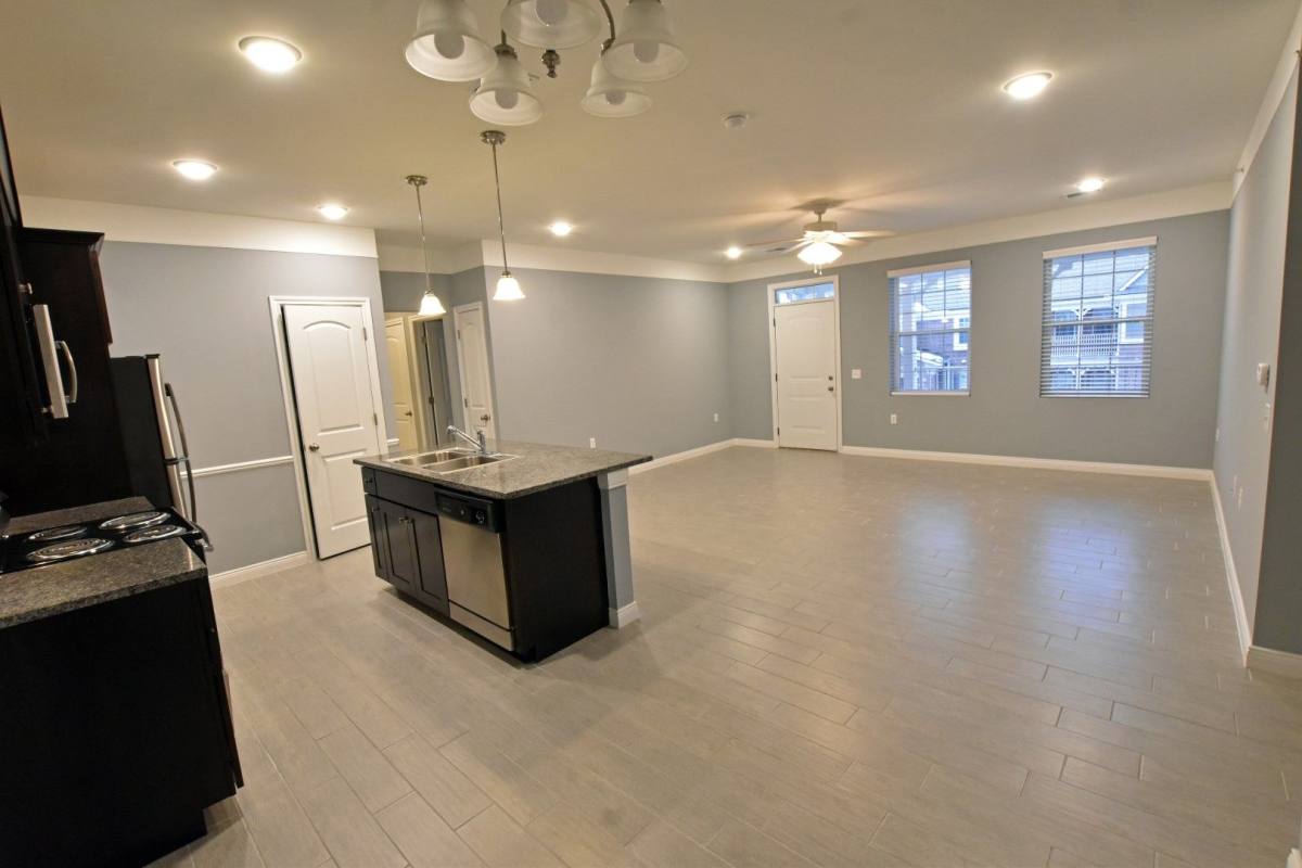 Apartment for rent at 8596 Grove, Utica, MI 48316